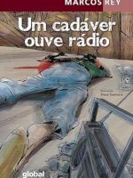 Um Cadaver Ouve Radio